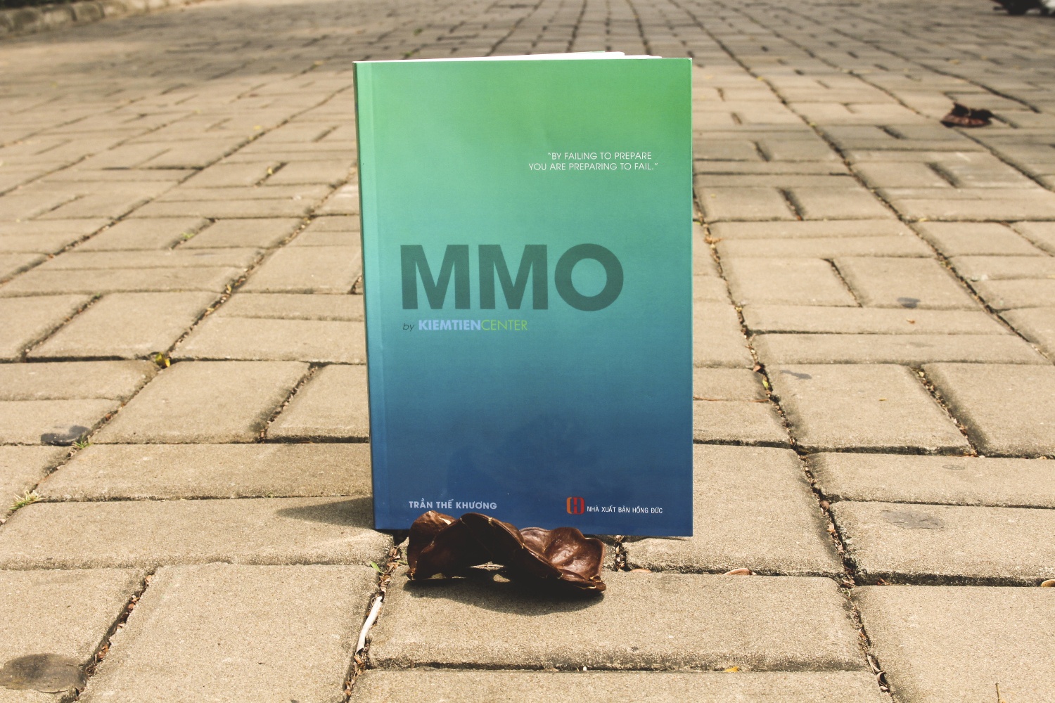 Sách MMO by Kiemtiencenter - Hoàn thiện tư duy & kỹ năng về Digital Marketing cho người mới